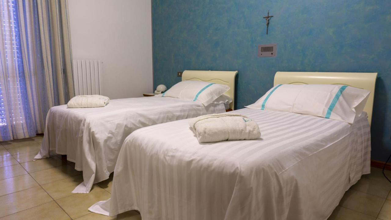 Hotel San Crispino Morrovalle Екстер'єр фото